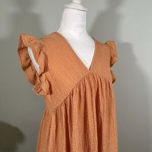 Ces Femme Dress‎ Peach Ruffle Sleeve Fits Small-Medium Flowy Pockets